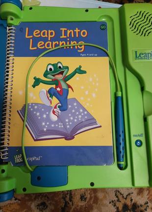 Leap frog leap pad интерактивная книга игровой планшет лип фрог для изучения английского языка детская с ручкой