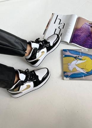 Кроссовки Air Jordan 1 High 85 Varsity Red 2020 Unten mid patent golden black