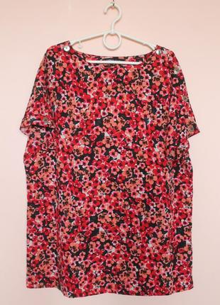 Яскрава квіткова червона з чорним шифонова блузка, подовжена блуза в квіти 52-54 р.