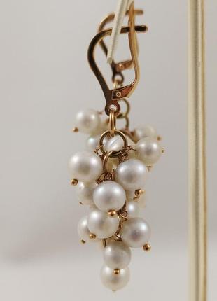 Золоті сережки-підвіски з перлами "грона" 2854 фото