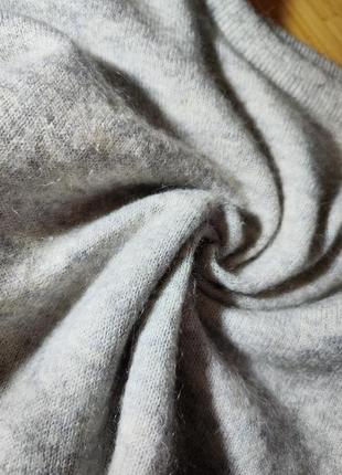 Wool blend от н &amp; м🔥 теплый объемный ворсистый свитер

25% мохер, 25% шерсть9 фото