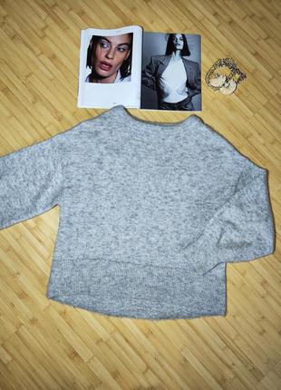 Wool blend від н&м🔥 теплий об'ємний ворсистий светр

25% мохер, 25% шерсть5 фото