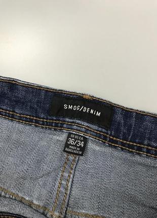 Стильні темно сині джинси smog denim з принтом, принт, джинс, смог, оригінал, прямі, з потертостями, рваностями5 фото