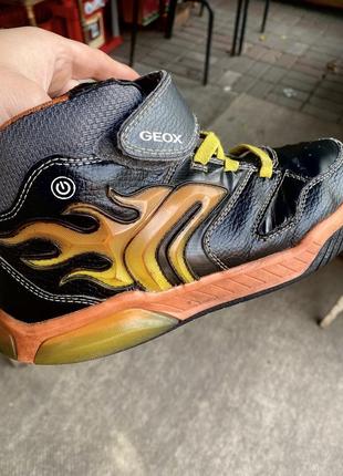Geox демисезонные ботинки, кроссовки, ботинки из натуральной кожи.2 фото