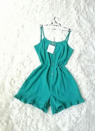 Легкий гарний комбінезон ромпер костюмчик з натуральної тканини з воланами дуже красиво буде вигляда