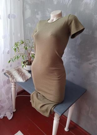 Плаття 👗 міді в рубчик по фігурі