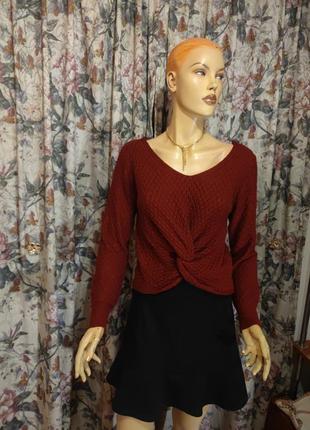 Джемпер женский, короткий, классный.