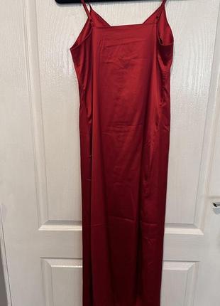 Стильное красное платье boohoo6 фото