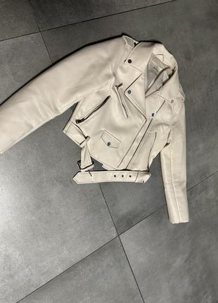 Куртка-косуха stradivarius оригинал