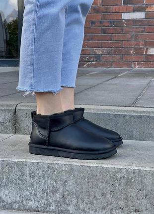 Женские угги с мехом ugg ultra mini black leather