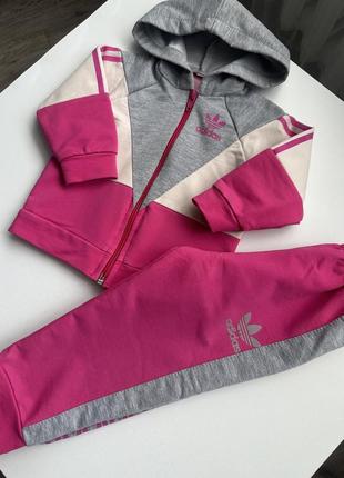 Спортивний костюм адідас 86 р