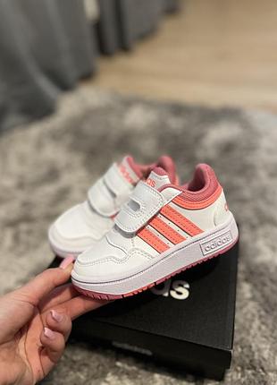 Дитячі кросівки adidas