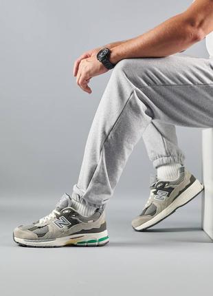Чоловічі кросівки new balance 2002r protection pack rain cloud gray | smb