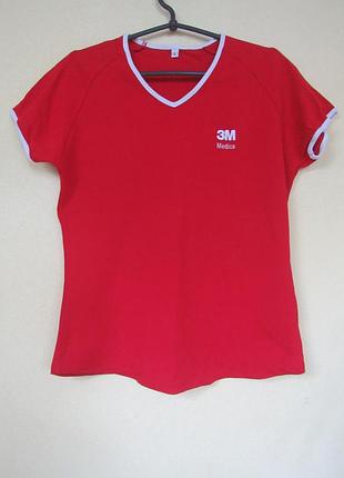 Спортивна футболка