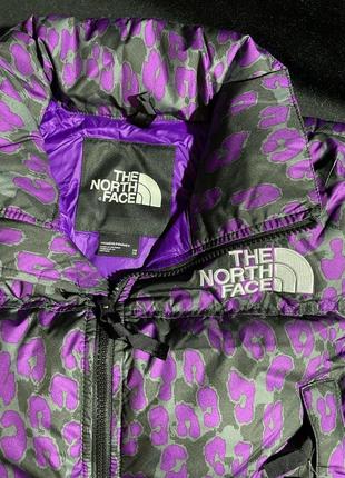 Жіночий пуховик the north face  print nuptse short оригинал женский6 фото