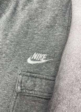 Серые спортивные карго штаны nike cargo оригинал4 фото