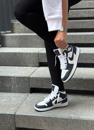 Nike jordan obsidian