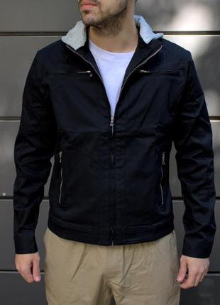 Чоловіча котонова куртка з капюшоном чорна / повсякденні вітровки чоловічі3 фото