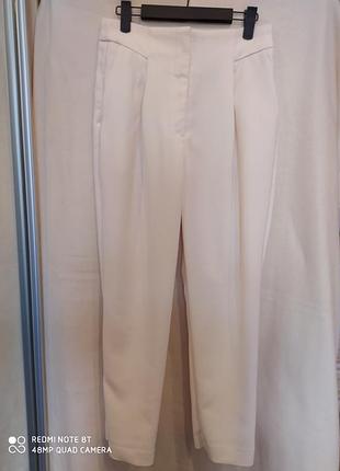 Штани кремові, нові