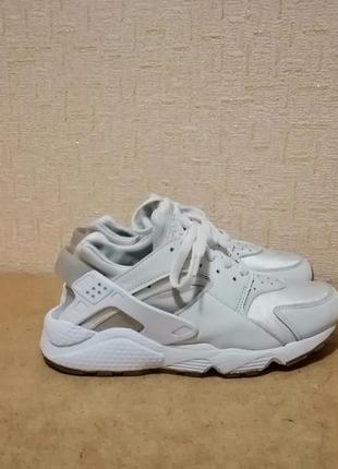 Кросiвки nike air huarache