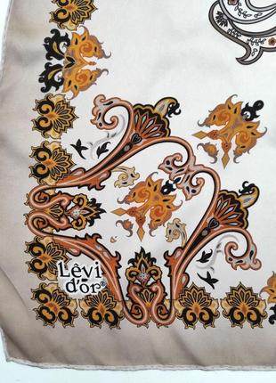 Levi d’or очень красивый платок платок с принтом8 фото