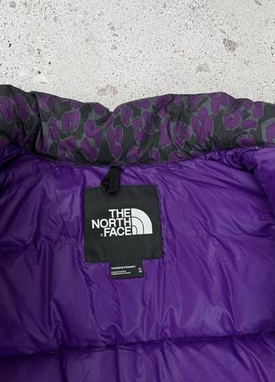 The north face printed nuptse short jacket женская пуховая куртка оригинал8 фото