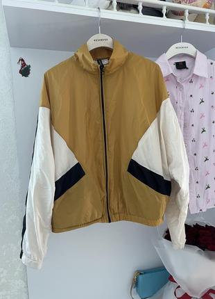 Красивая куртка ветровка h&m