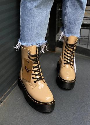 Черевики жіночі dr.martens jadon beige patent