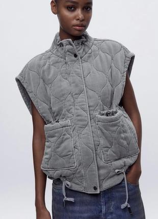 Жилет стьоганий zara