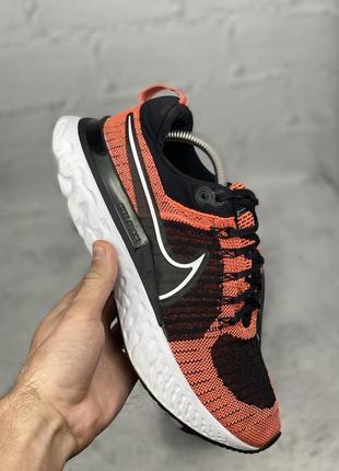 Мужские спортивные кроссовки fresh nike react infinity3 фото