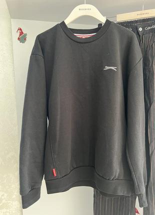 Красивый свитшот slazenger