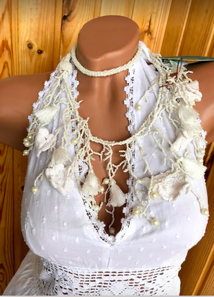 Роскошное белоснежное летнее длинное платье с открытыми плечами код 24047 фото