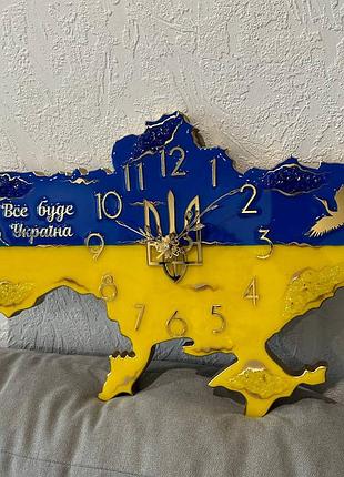 Часы настенные из эпоксидной смолы "карта украины" 40x27 см