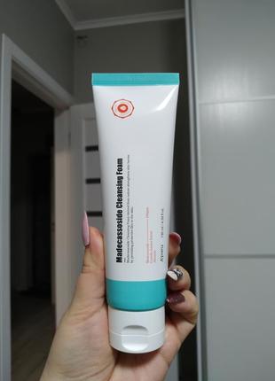 Лечебная пенка для умывания apieu madecassoside cleansing foam для проблемной кожи3 фото