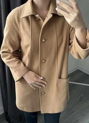 Бежеве шерстяне пальто kesta london