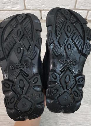 Продам зимние ботинки ecco р. 28 6