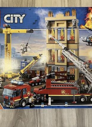 Конструктор lego city 60216 downtown fire brigade міська пожежна бригада