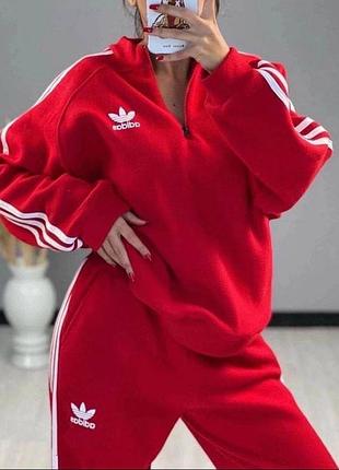 Спортивный костюм с полосками adidas