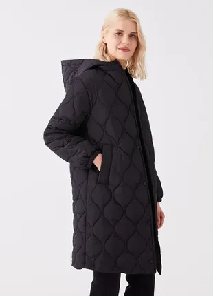 Женское стеганное пальто lc waikiki 40 размер ( на бирке)4 фото