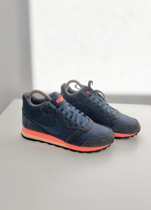 Утепленные кроссовки nike md runner winter