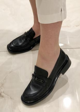 Лоферы женские черные натуральная кожа стильные классические туфли am425a-6-777 anemone 30973 фото