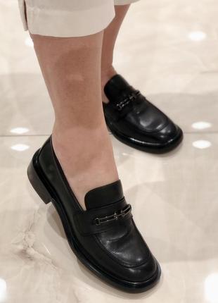 Лоферы женские черные натуральная кожа стильные классические туфли am425a-6-777 anemone 30972 фото