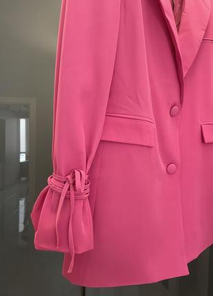 Розовый блейзер. платье-пиджак.2 фото