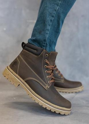 Чоловічі черевики зимові шкіряні коричневі на шнурках1 фото
