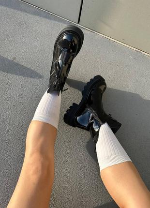 Женские ботинки лакированные черные no brand chelsea boots 110 фото