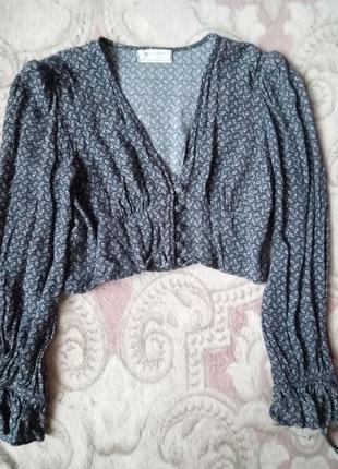 Укорочена блузка