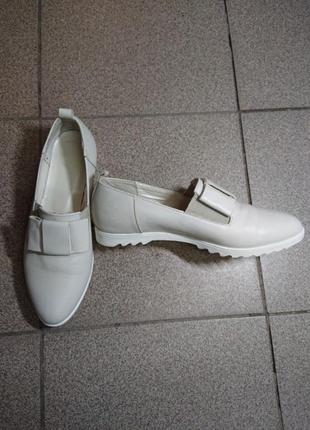Туфли молочного цвета италия1 фото