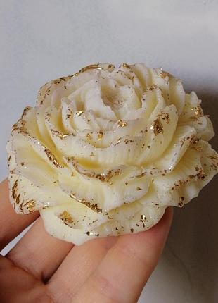 Свеча пион из соевого воска с золотым декором ручной работы декоративные формовые
