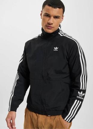 Adidas куртка вітровка 2xl-розмір. оригінал  колекція 2022  нова