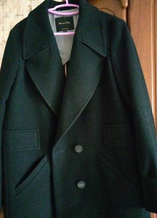 Шикарное шерстяное пальто,шелковый платок в подарок5 фото